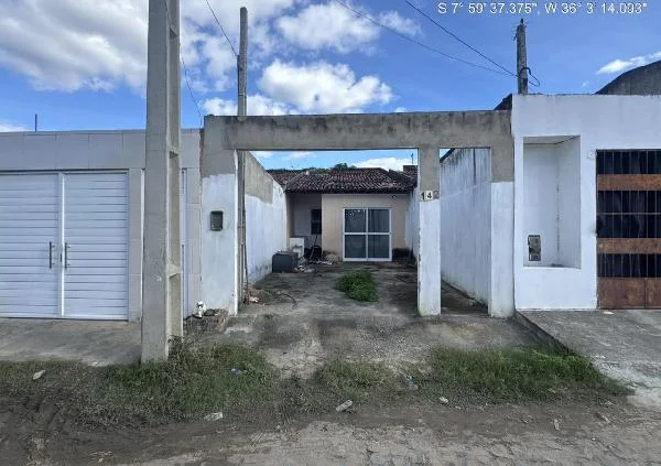 Casa - 2 Quartos - Toritama - Ocupado — foto 2
