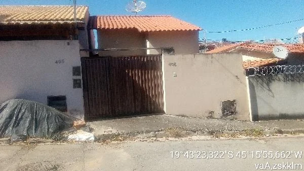 Casa - 3 Quartos - Bom Despacho - Ocupado — foto 2