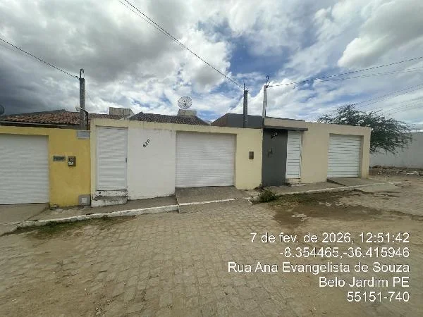 Casa - 3 Quartos - Belo Jardim - Ocupado — foto 2