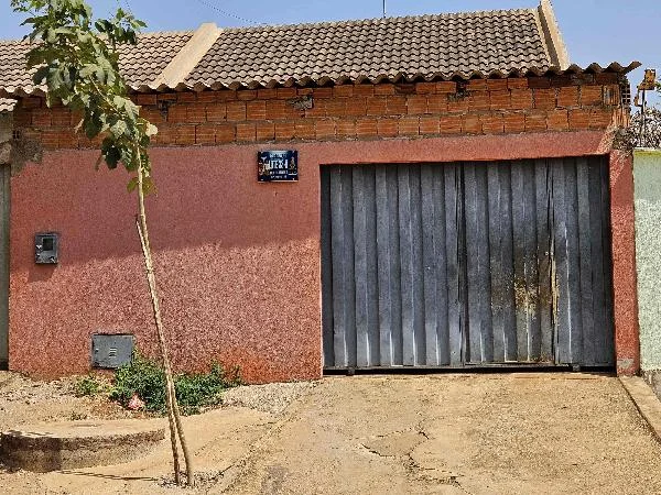 Casa - 2 Quartos - Santo Antônio do Descoberto - Ocupado — foto 2