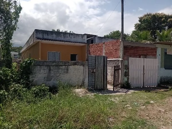 Casa - 2 Quartos - Mage - Ocupado — foto 2
