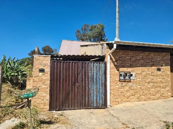 Casa - 2 Quartos - Igarape - Ocupado — foto 2