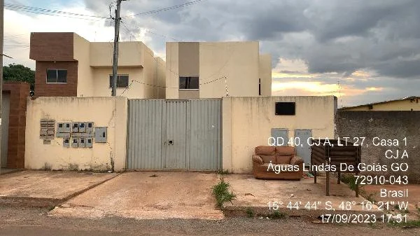 Apartamento - 2 Quartos - Aguas Lindas de Goias - Ocupado — foto 2