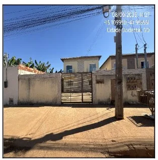 Apartamento - 2 Quartos - Cidade Ocidental - Desocupado — foto 2