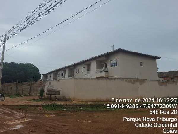 Apartamento - 2 Quartos - Cidade Ocidental - Ocupado — foto 2