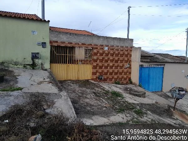 Casa - 2 Quartos - Santo Antonio do Descoberto - Ocupado — foto 2