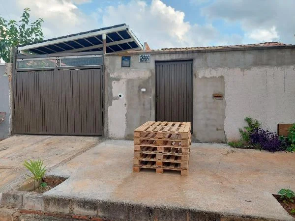 Casa - 2 Quartos - Trindade - Ocupado — foto 2