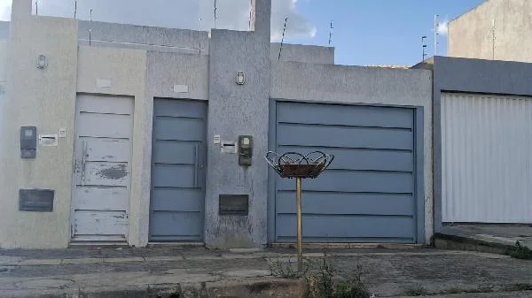 Casa - 2 Quartos - Vitoria da Conquista - Ocupado — foto 2