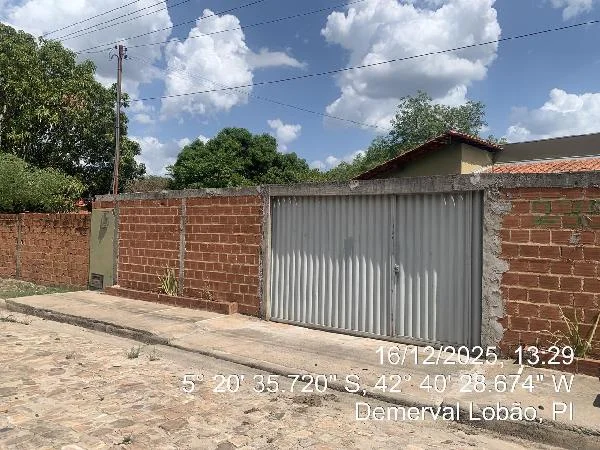 Casa - 2 Quartos - Demerval Lobao - Ocupado — foto 2