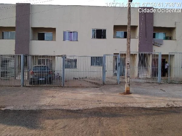 Apartamento - 2 Quartos - Cidade Ocidental - Ocupado — foto 2