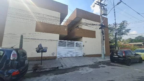 Apartamento - 2 Quartos - Sao Goncalo - Ocupado — foto 2
