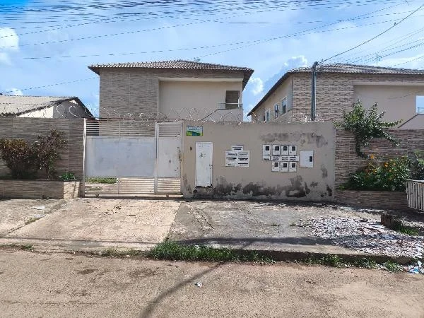 Apartamento - 2 Quartos - Cidade Ocidental - Ocupado — foto 2