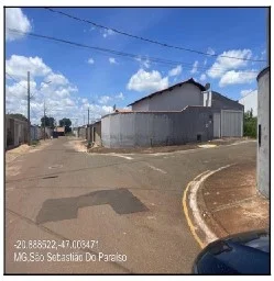 Casa - 3 Quartos - Sao Sebastiao do Paraiso - Ocupado — foto 2
