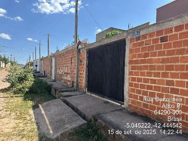 Casa - 2 Quartos - Altos - Ocupado — foto 2