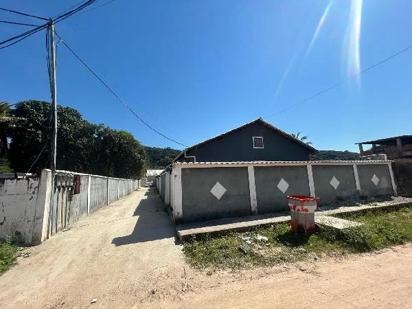 Casa - 2 Quartos - Mage - Ocupado — foto 2