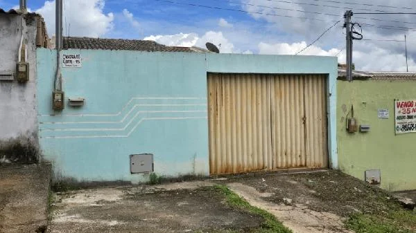 Casa - 2 Quartos - Santo Antonio do Descoberto - Ocupado — foto 2