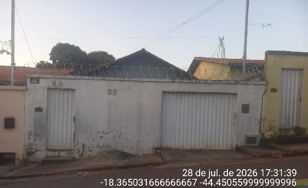 Casa - 3 Quartos - Corinto — foto 2