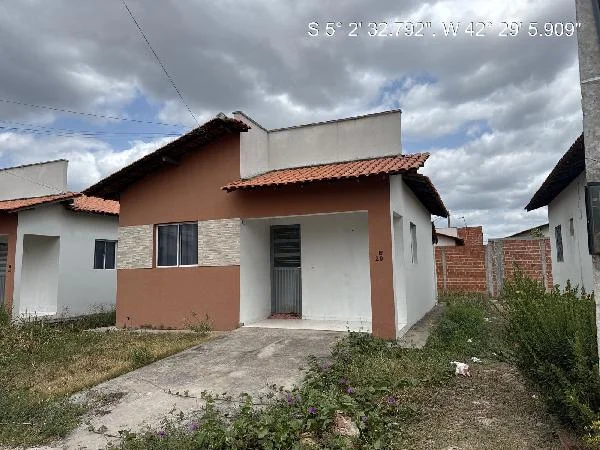 Casa - 2 Quartos - Altos - Ocupado — foto 2