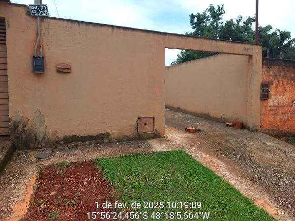 Casa - 2 Quartos - Santo Antonio do Descoberto - Ocupado — foto 2