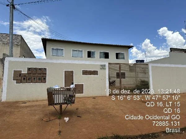 Apartamento - 2 Quartos - Cidade Ocidental - Ocupado — foto 2