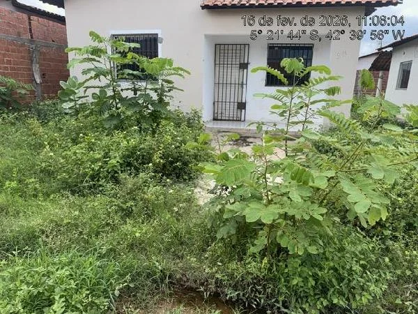 Casa - 2 Quartos - Demerval Lobao - Desocupado — foto 2