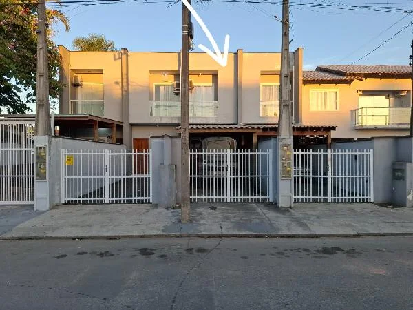 Casa - 2 Quartos - Joinville - Ocupado — foto 2