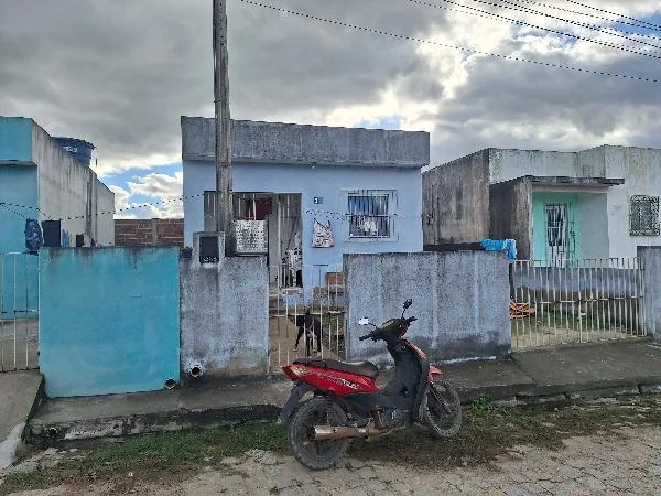 Casa - 2 Quartos - Lagoa do Carro - Desocupado — foto 2