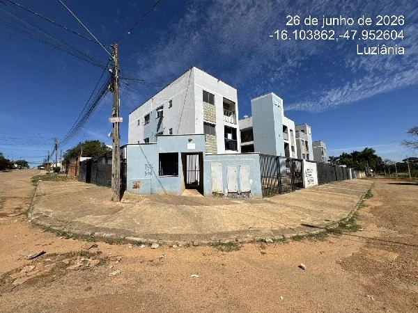 Apartamento - 2 Quartos - Cidade Ocidental - Desocupado — foto 2