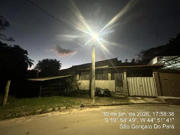 Casa - 3 Quartos - Para de Minas - Ocupado — foto 2