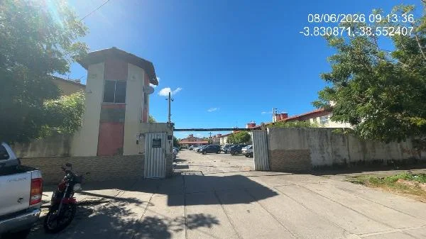 Apartamento - 2 Quartos - Fortaleza - Ocupado — foto 2