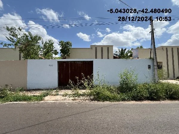 Casa - 2 Quartos - Altos - Desocupado — foto 2