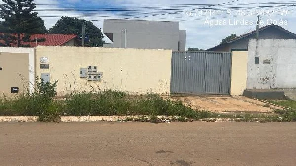 Apartamento - 2 Quartos - Aguas Lindas de Goias - Ocupado — foto 2