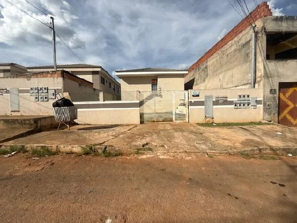 Apartamento - 2 Quartos - Aparecida de Goiania - Ocupado — foto 2