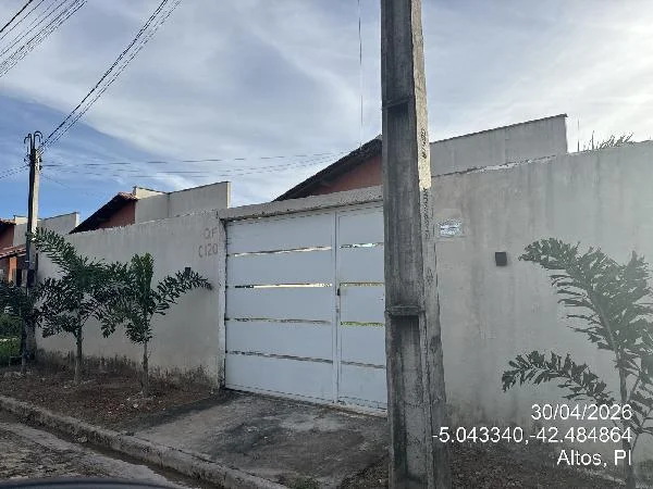 Casa - 2 Quartos - Altos - Ocupado — foto 2
