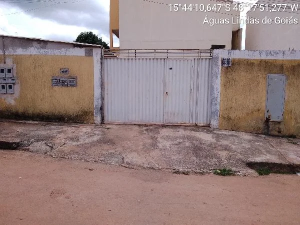 Apartamento - 2 Quartos - Aguas Lindas de Goias - Ocupado — foto 2