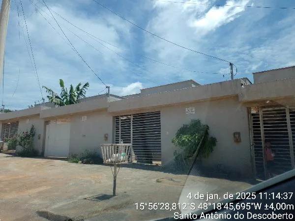 Casa - 2 Quartos - Santo Antonio do Descoberto - Ocupado — foto 2