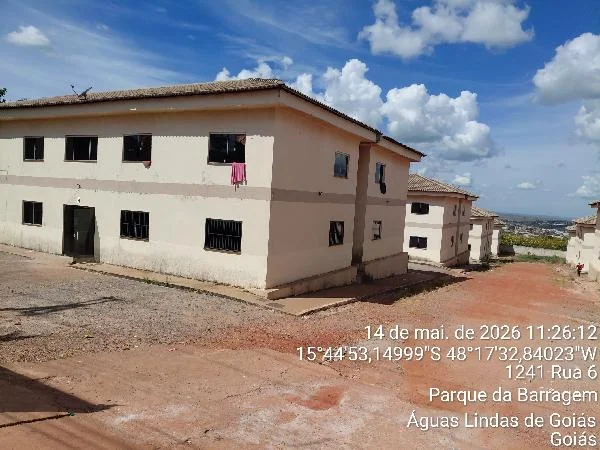 Apartamento - 2 Quartos - Aguas Lindas de Goias - Ocupado — foto 2