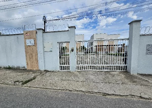 Apartamento - 2 Quartos - Itaitinga - Ocupado — foto 2