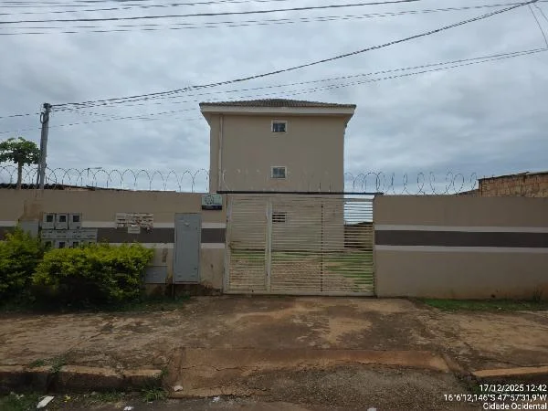 Apartamento - 2 Quartos - Cidade Ocidental - Ocupado — foto 2