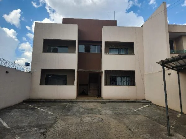Apartamento - 2 Quartos - Luziania - Ocupado — foto 2