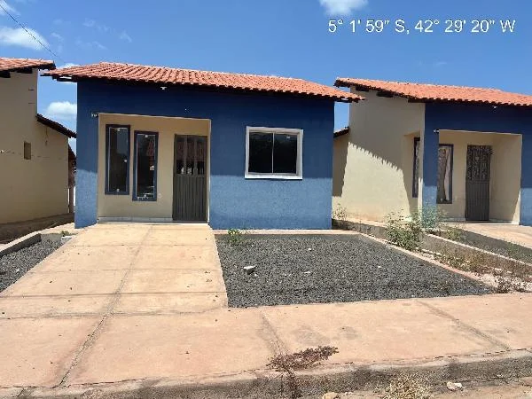 Casa - 2 Quartos - Altos - Desocupado — foto 2