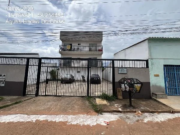 Apartamento - 2 Quartos - Aguas Lindas de Goias - Ocupado — foto 2