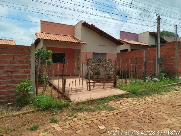 Casa - 2 Quartos - Altos - Ocupado — foto 2