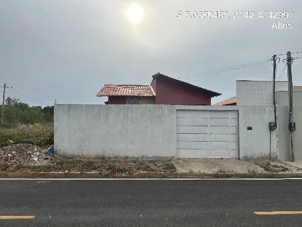 Casa - 2 Quartos - Altos - Ocupado — foto 2