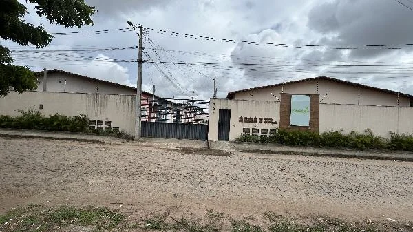 Casa - 2 Quartos - Sao Goncalo do Amarante - Ocupado — foto 2