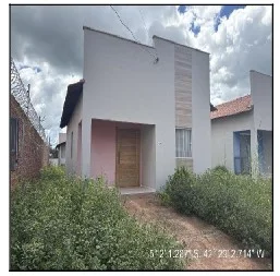 Casa - 2 Quartos - Altos - Ocupado — foto 2