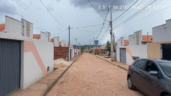 Casa - 2 Quartos - Altos - Ocupado — foto 2
