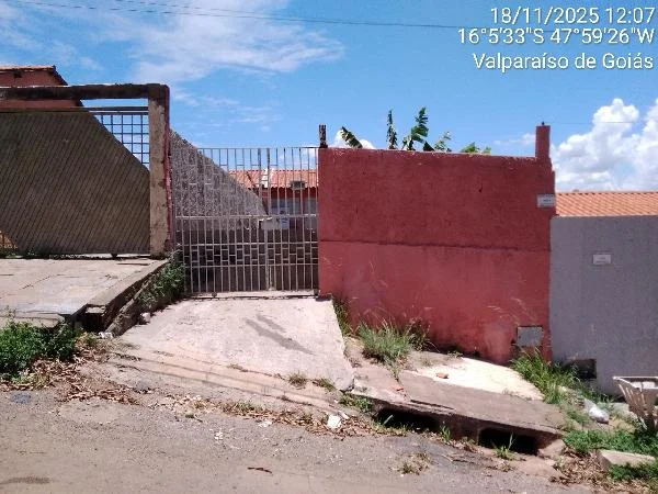 Casa - 2 Quartos - Valparaíso de Goiás - Ocupado — foto 2