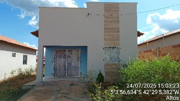 Casa - 2 Quartos - Altos - Ocupado — foto 2