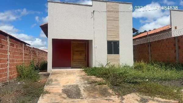 Casa - 2 Quartos - Altos - Desocupado — foto 2